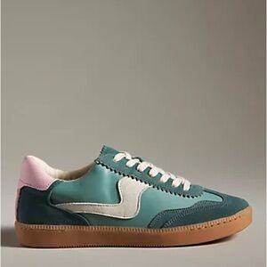 Dolce Vita Notice Sneakers